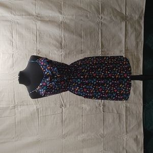 Red Camel Size Medium Dress